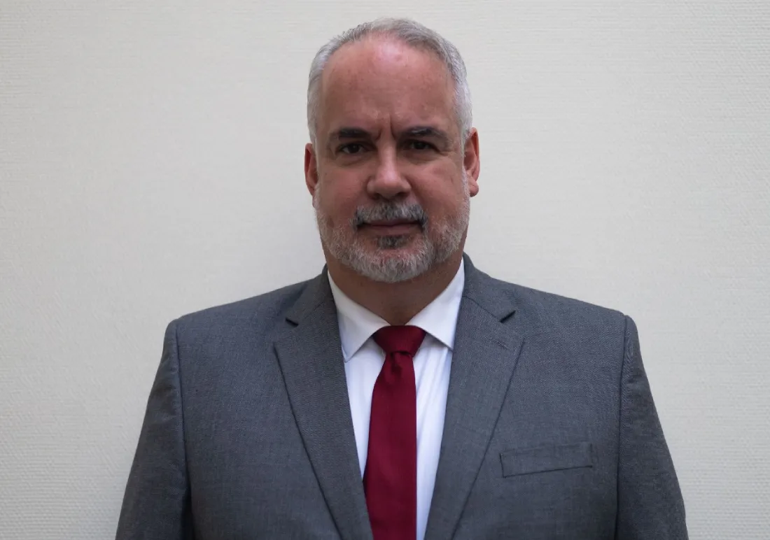 Ponente_Alejandro-Gomez