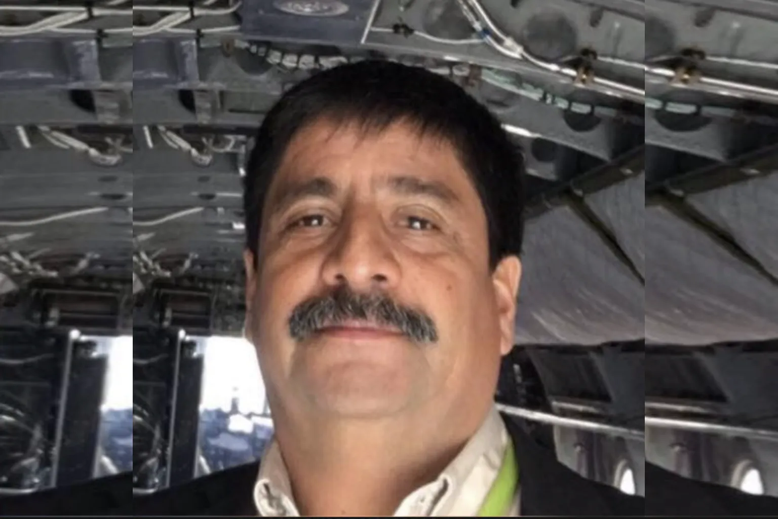 Confe_RobertoSalcedo